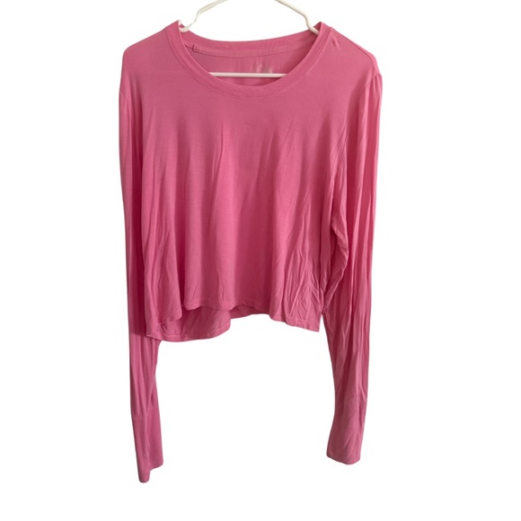 Offline by Aerie Pink Long Sleeve Crop Top with tumbholes - Picture 2 of 7